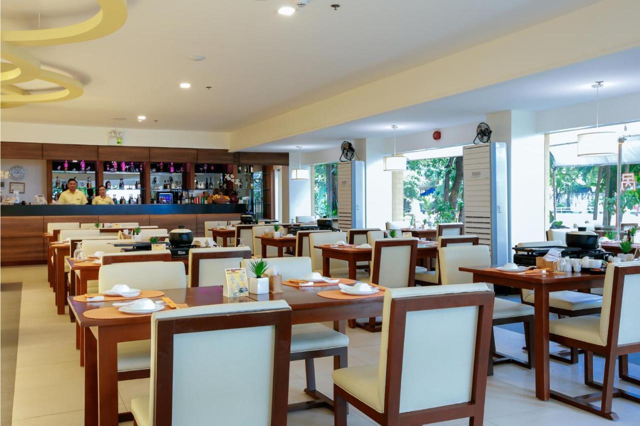 Paradise Garden Hotel And Convention Center Boracay Powered By Aston Manoc-Manoc Bagian luar foto